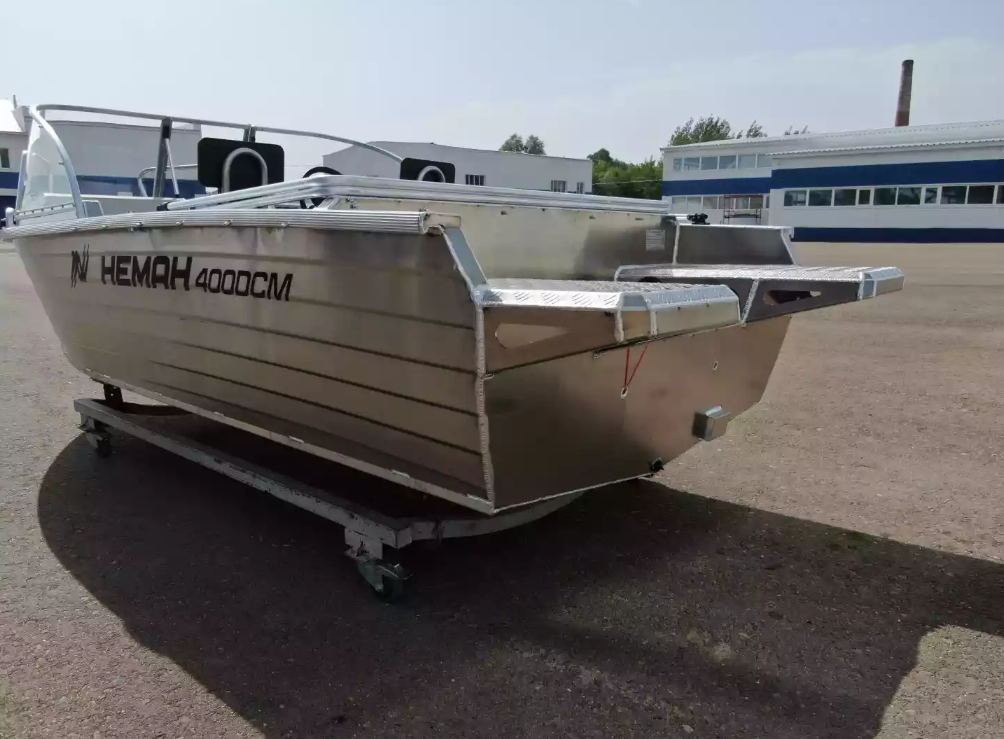 Алюминиевая лодка  Неман-400 DCM NEW в Артёме