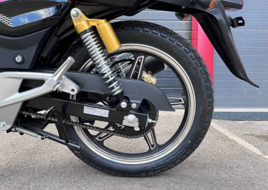 Мотоцикл RACER MAGNUM RC200-C5B в Артёме