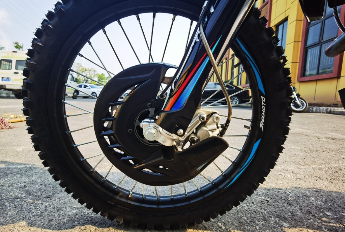 Мотоцикл JHLMOTO JHL Z3 CB250 (172FMM-3A) в Артёме