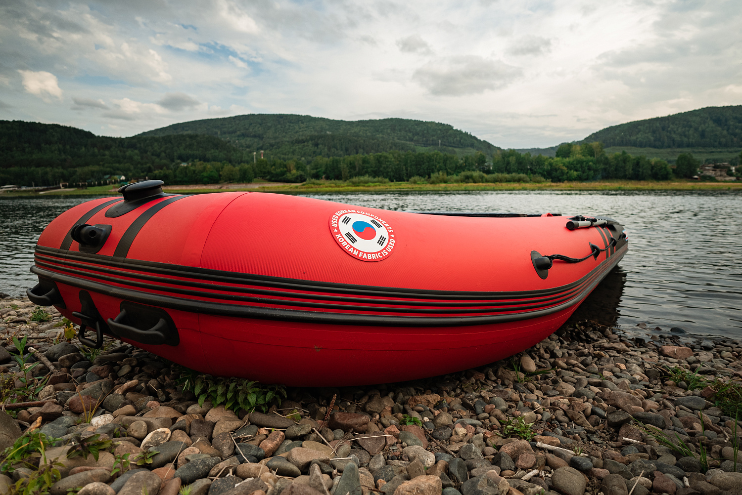 Лодка MISHIMO RIVER FJET PRO 410  под водомет в Артёме