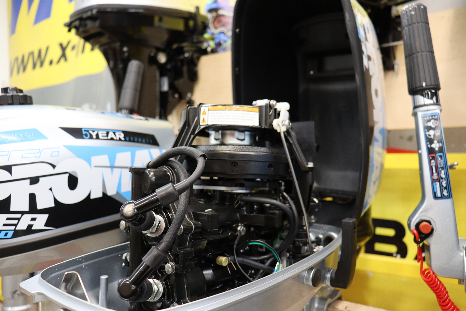 Лодочный мотор PROMAX SP9.9FHS LIGHT в Артёме