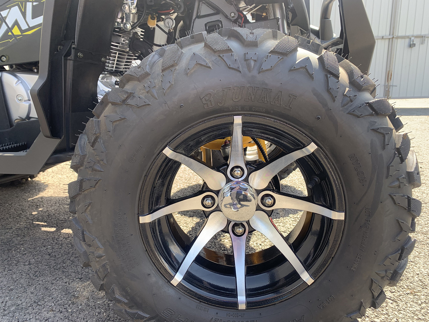 Квадроцикл PROMAX TAURUS 300 MAX-PRO в Артёме