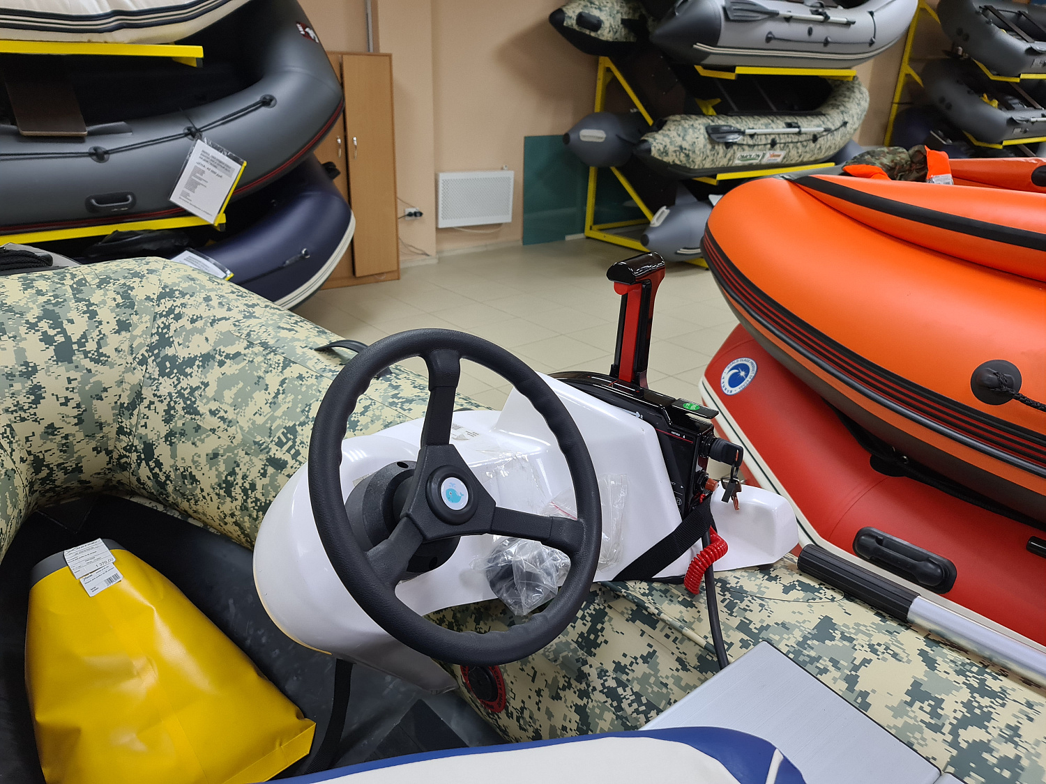 КОНСОЛЬ ПЛАСТИКОВАЯ ДЛЯ ДУ в Артёме