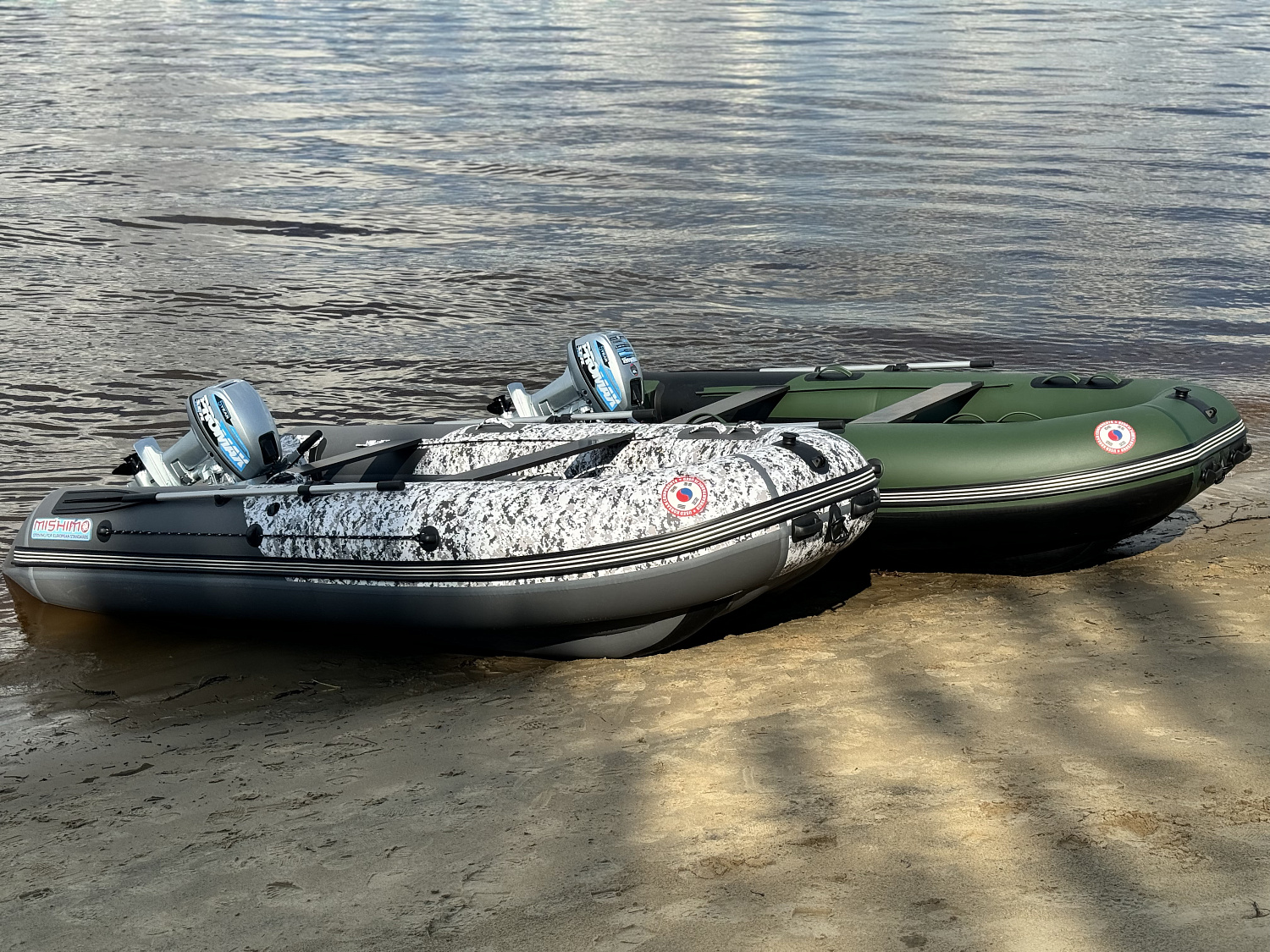 Лодка MISHIMO BIG FLOOR 440 в Артёме