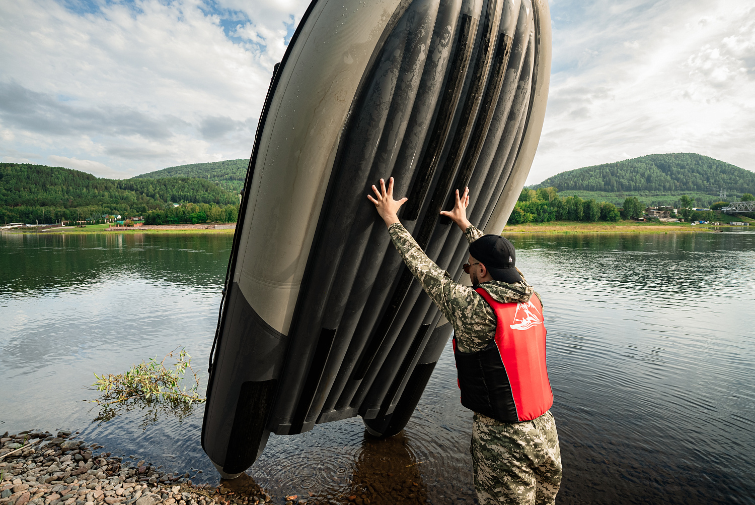 Лодка MISHIMO RIVER JET 390 под водомет в Артёме