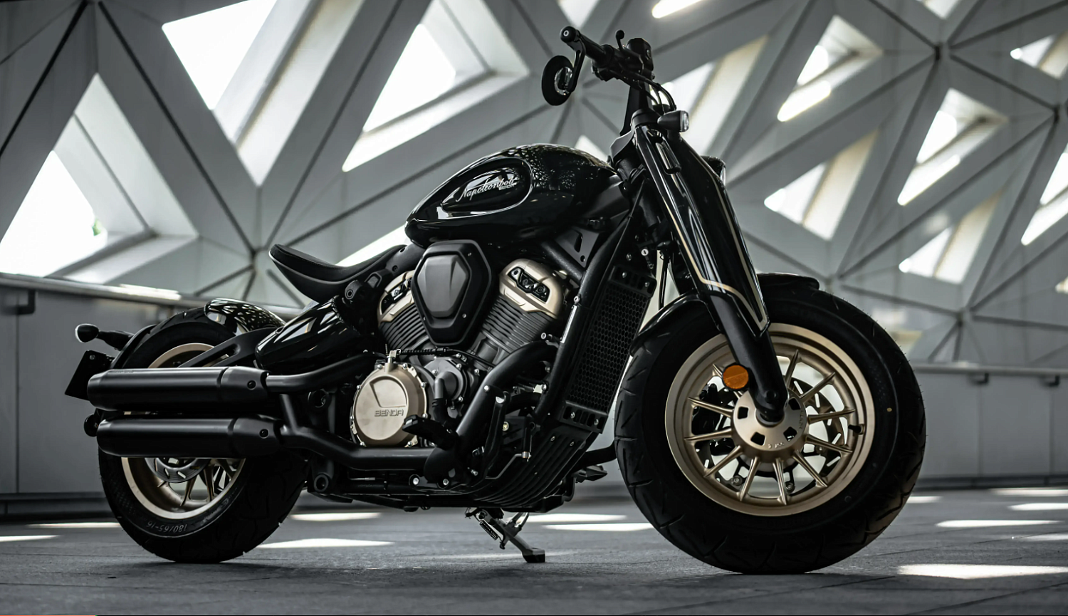 Мотоцикл Benda Napoleon 500 в Артёме