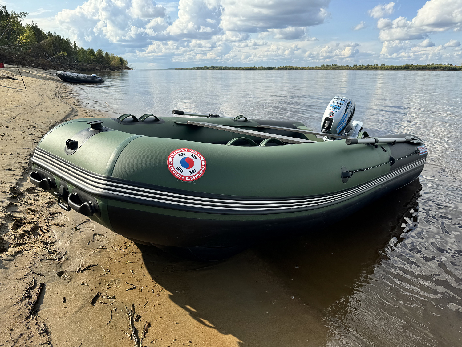 Лодка MISHIMO BIG FLOOR 380 в Артёме