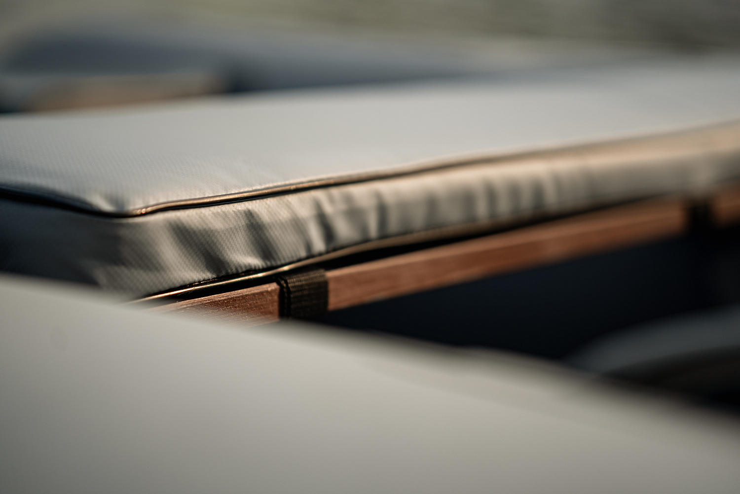 Лодка MISHIMO RIVER JET 390 под водомет в Артёме