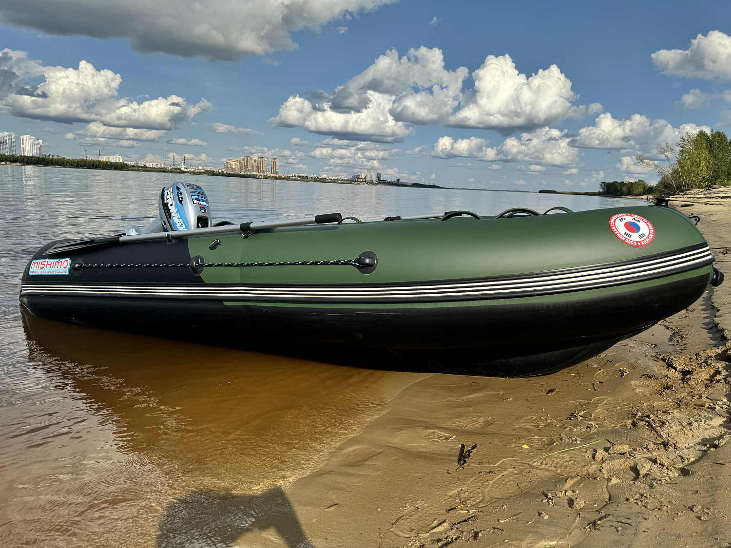 Лодка MISHIMO BIG FLOOR 380 в Артёме