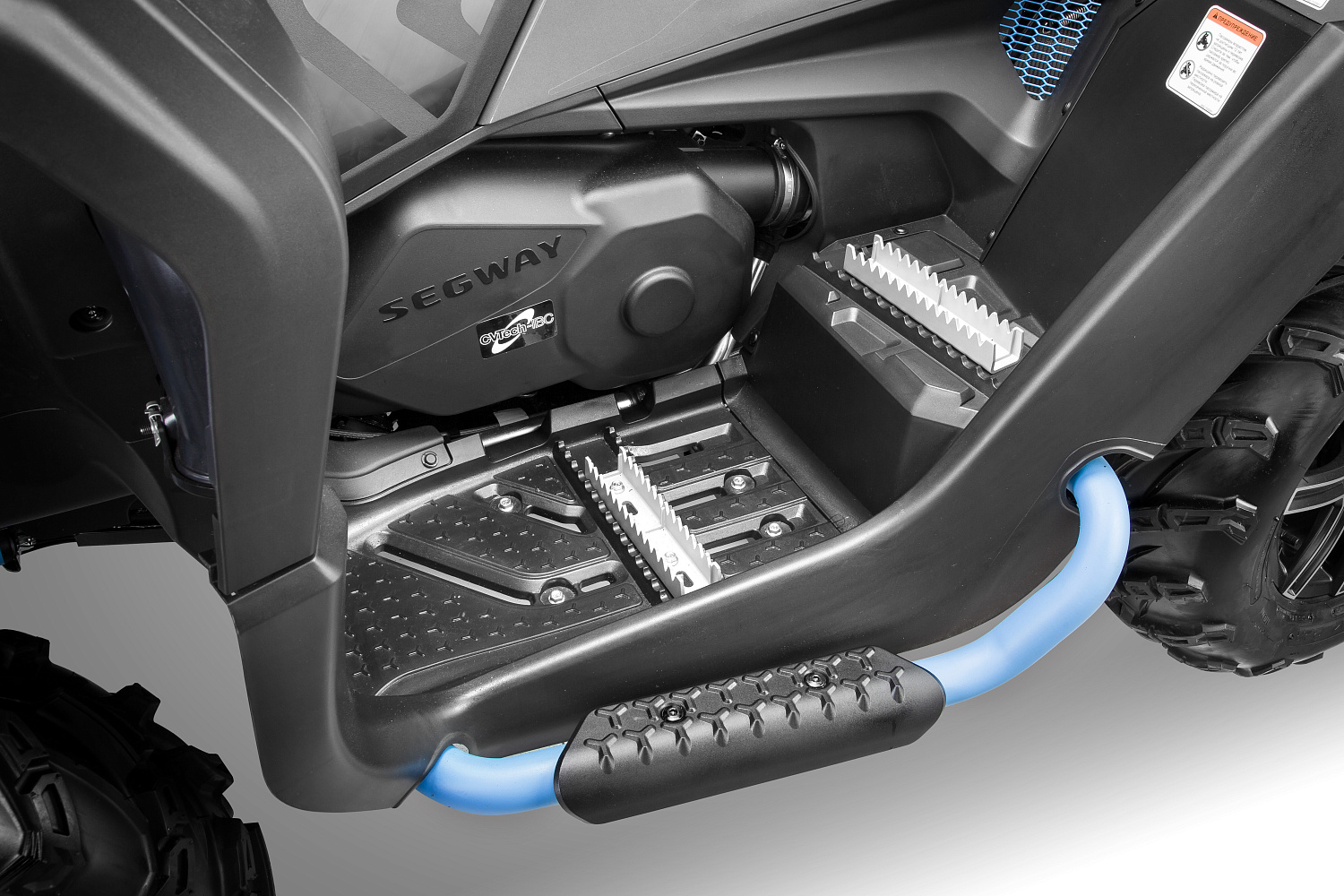  Квадроцикл Segway SNARLER AT6 LE в Артёме