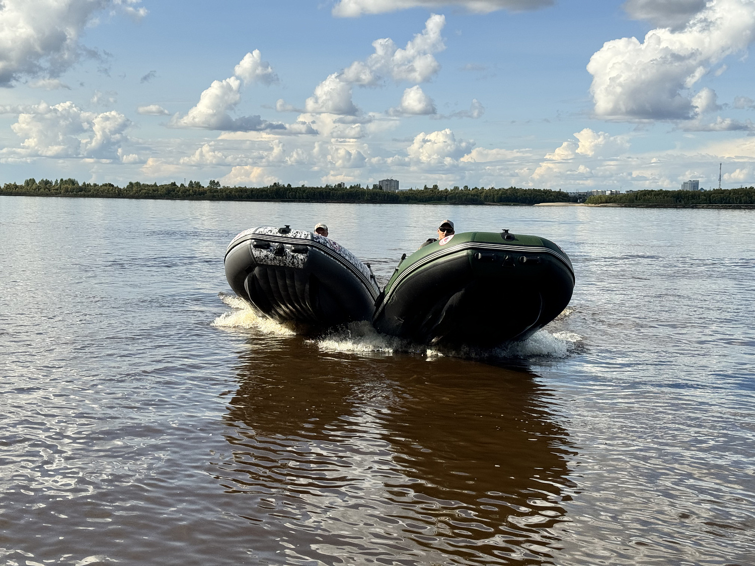 Лодка MISHIMO BIG FLOOR 380 в Артёме