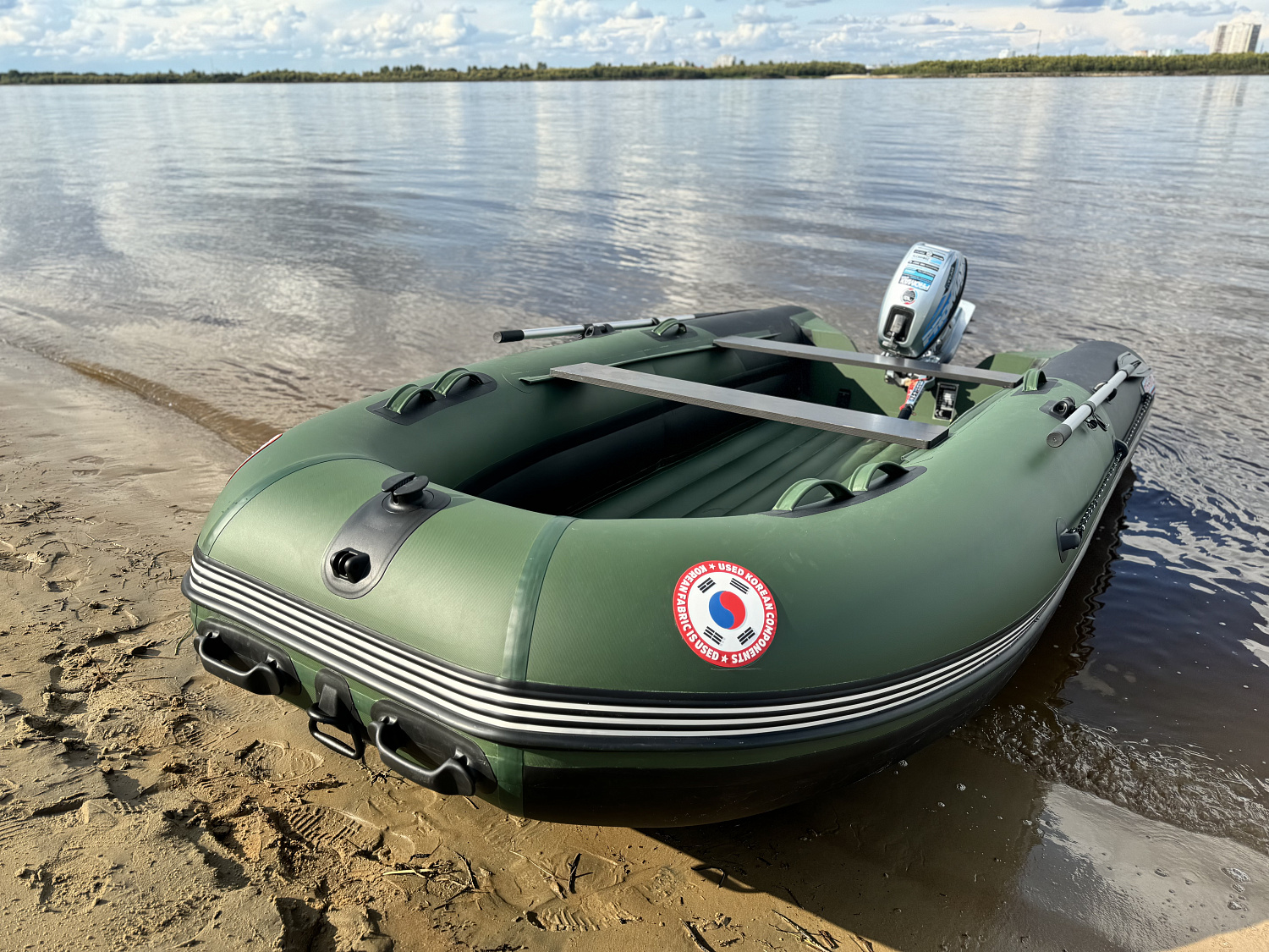 Лодка MISHIMO BIG FLOOR 380 в Артёме