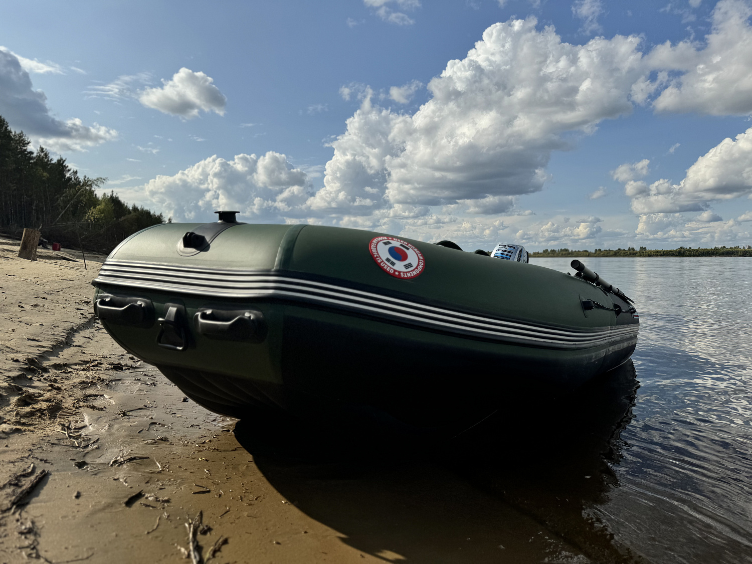 Лодка MISHIMO BIG FLOOR 380 в Артёме